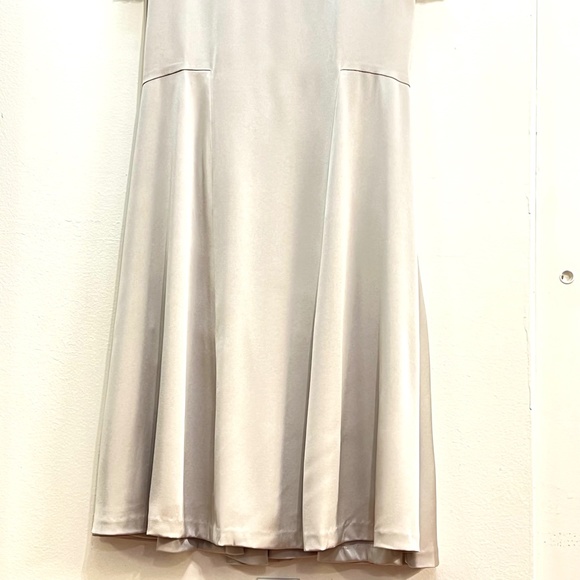 Theia Embellished Long Sleeve Satin Gown - Picture 5 of 10